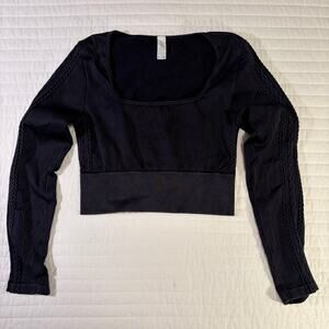 Offline by Aerie Seamless Square Neck Cable Sleeve Crop Top, size Large